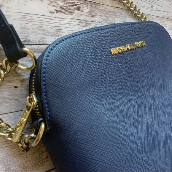 Like new MICHAEL KORS - Picture 2 of 3